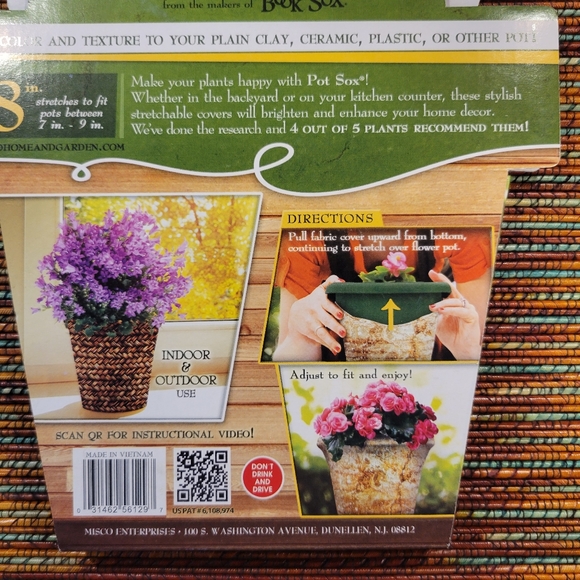 2pk Pot Sox Stretchable Fabric Planter Cover to Cover Flower Pots (Red) - Picture 6 of 6